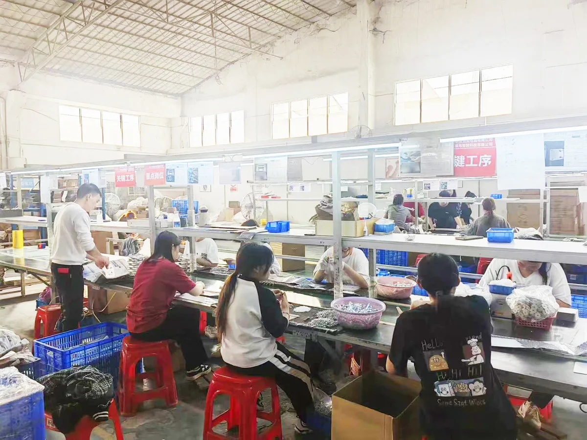 T-Star car mount factory production floor, Guangzhou